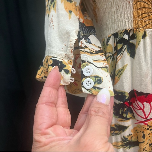 No brand - super flattering floral midi dress - size m - Picture 3 of 9